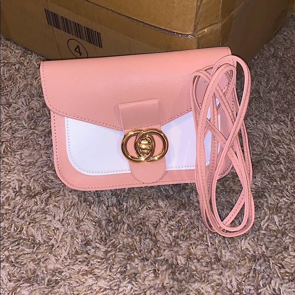 Simple hand bag